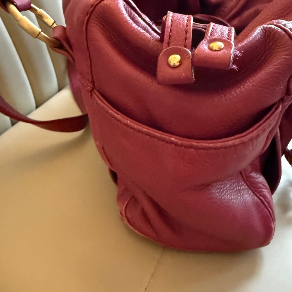 Michael Kors Plum Leather Shoulder Bag with Gold Emblem - Picture 8 of 11